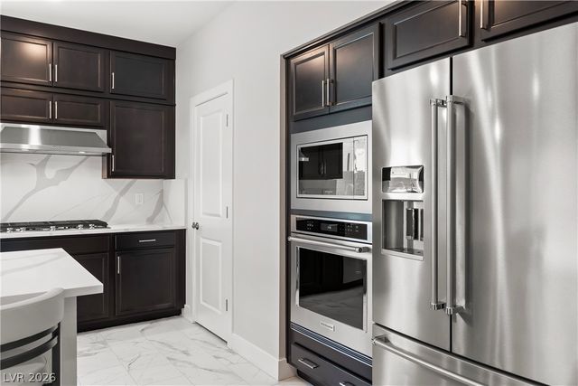 7142 Bold Rock Avenue, Las Vegas, NV 89113