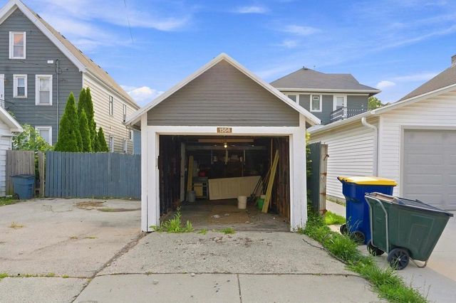 1564 S 77th STREET, West Allis, WI 53214