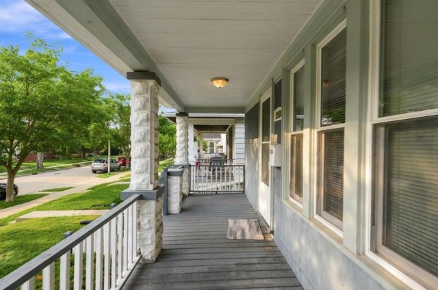 1564 S 77th STREET, West Allis, WI 53214
