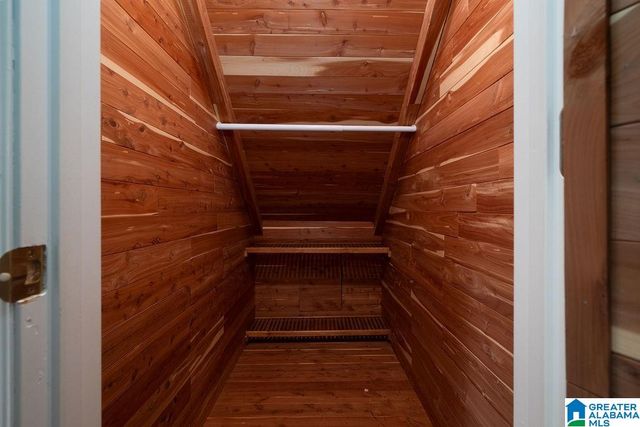 843 WILLOW OAK DRIVE, Hoover, AL 35244