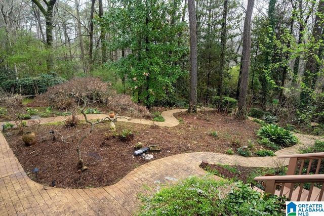 843 WILLOW OAK DRIVE, Hoover, AL 35244