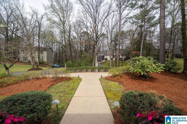 843 WILLOW OAK DRIVE, Hoover, AL 35244