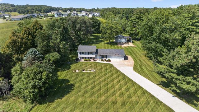 3425 Meadow Road, Verona, WI 53593