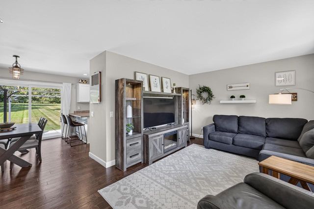 3425 Meadow Road, Verona, WI 53593