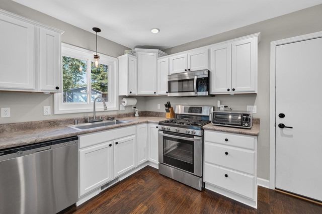 3425 Meadow Road, Verona, WI 53593