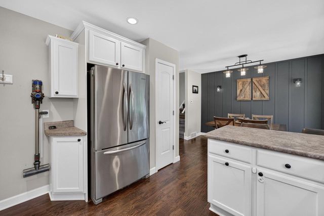 3425 Meadow Road, Verona, WI 53593