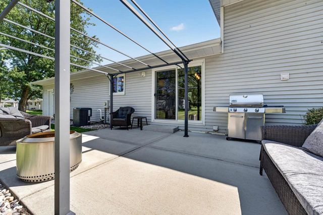 3425 Meadow Road, Verona, WI 53593