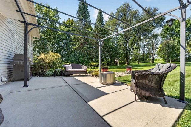 3425 Meadow Road, Verona, WI 53593