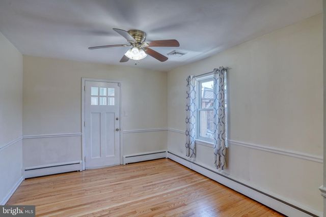 404 N LYNN DR, Wilmington, DE 19809