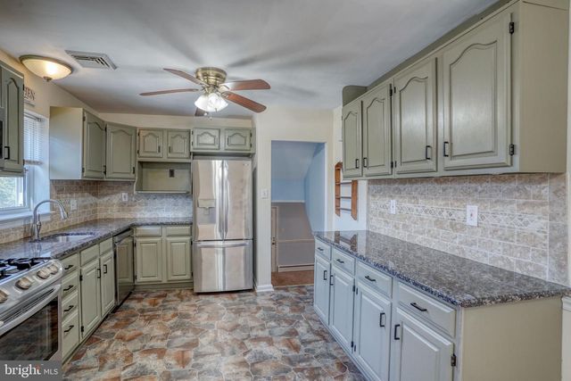 404 N LYNN DR, Wilmington, DE 19809