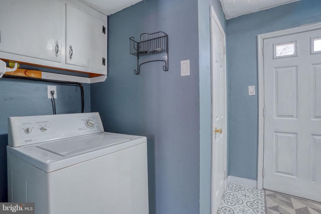 404 N LYNN DR, Wilmington, DE 19809