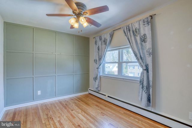 404 N LYNN DR, Wilmington, DE 19809