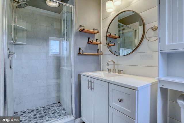 404 N LYNN DR, Wilmington, DE 19809