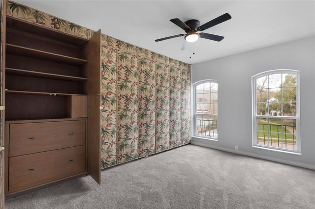 7929 Woodway Drive 4, Houston, TX 77063