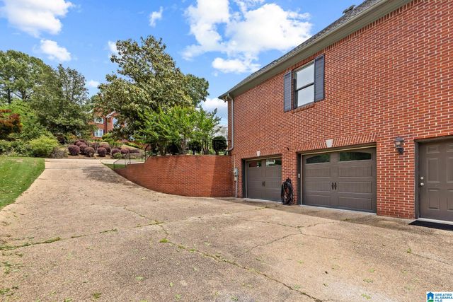504 HILLOCK TRACE, Hoover, AL 35244