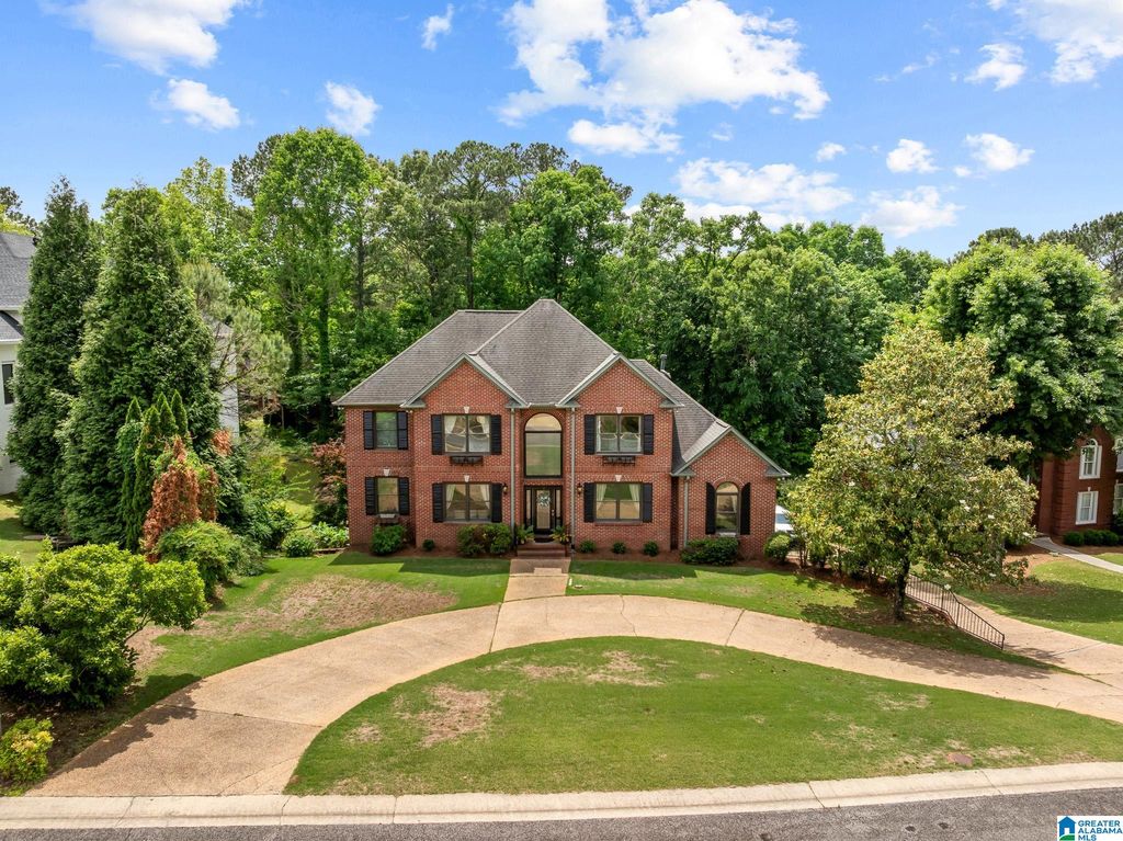 504 HILLOCK TRACE, Hoover, AL 35244