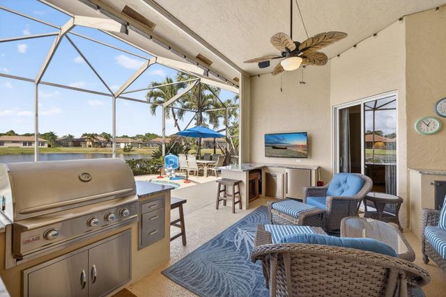 868 SW Piedmont Court, Port St. Lucie, Port St Lucie, FL 34986