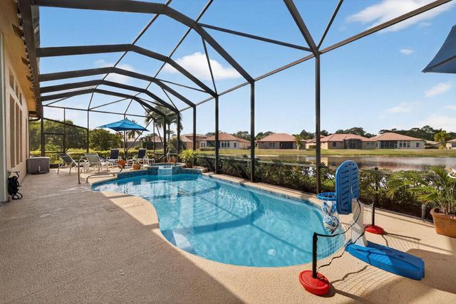 868 SW Piedmont Court, Port St. Lucie, Port St Lucie, FL 34986