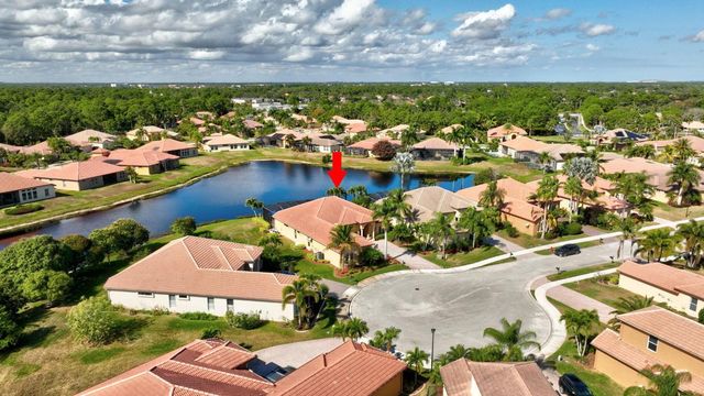 868 SW Piedmont Court, Port St. Lucie, Port St Lucie, FL 34986
