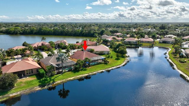 868 SW Piedmont Court, Port St. Lucie, Port St Lucie, FL 34986