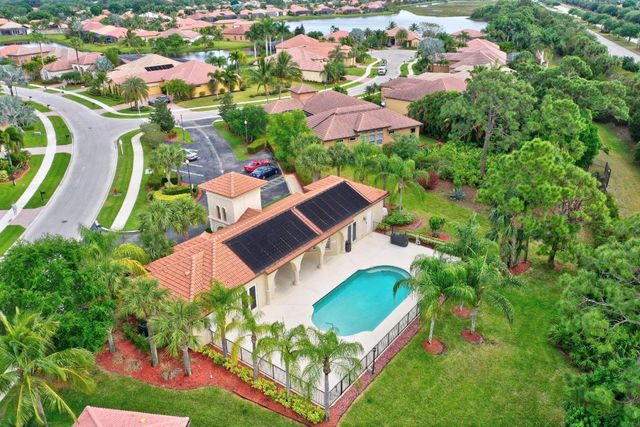 868 SW Piedmont Court, Port St. Lucie, Port St Lucie, FL 34986