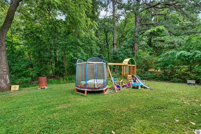 525 W 12th Street, Benton, KY 42025