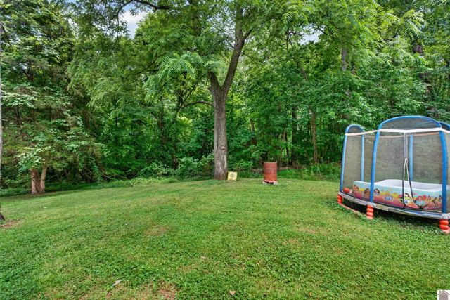 525 W 12th Street, Benton, KY 42025