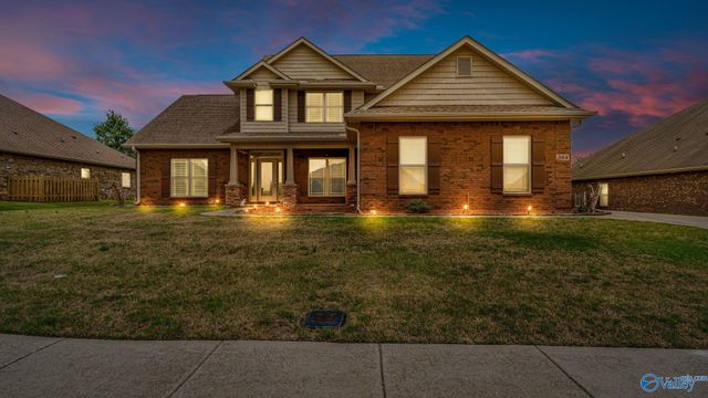 304 Summerglen Road SW, Madison, AL 35756