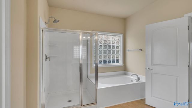 304 Summerglen Road SW, Madison, AL 35756