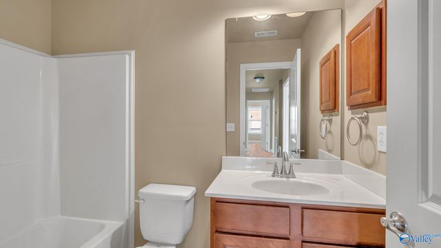304 Summerglen Road SW, Madison, AL 35756