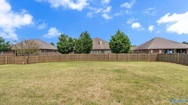 304 Summerglen Road SW, Madison, AL 35756