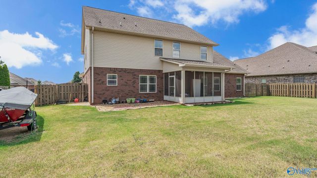 304 Summerglen Road SW, Madison, AL 35756