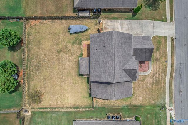 304 Summerglen Road SW, Madison, AL 35756