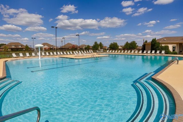 304 Summerglen Road SW, Madison, AL 35756