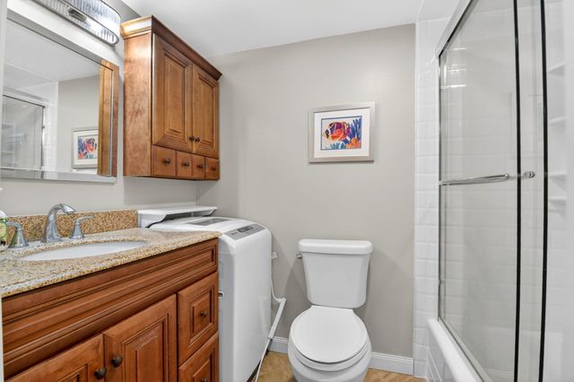 18 Colonial Club Drive 203, Boynton Beach, FL 33435