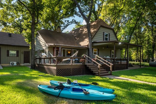 103 Deer Island Road, Mabank, TX 75156