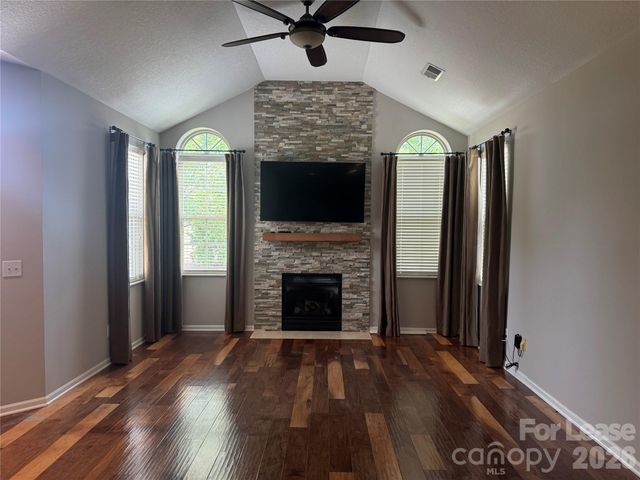 2416 Coltsview Road, Matthews, NC 28105