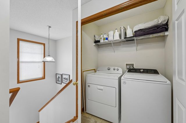 20651 Hampshire Way, Lakeville, MN 55044