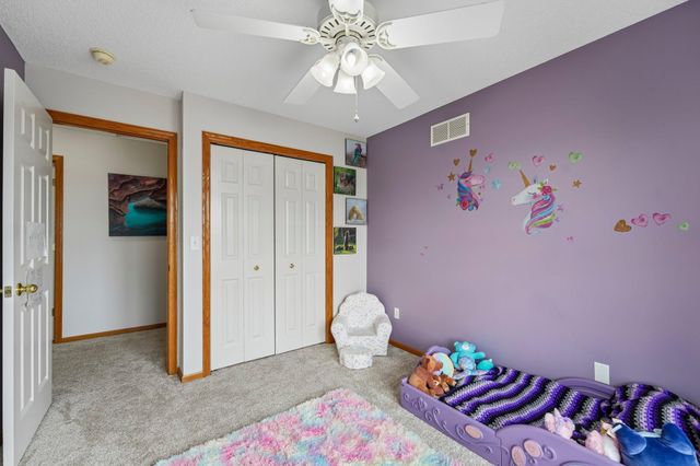 20651 Hampshire Way, Lakeville, MN 55044
