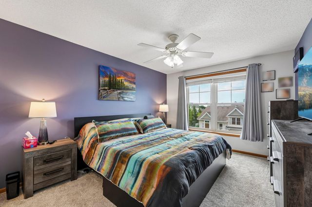 20651 Hampshire Way, Lakeville, MN 55044