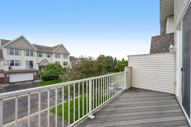 20651 Hampshire Way, Lakeville, MN 55044