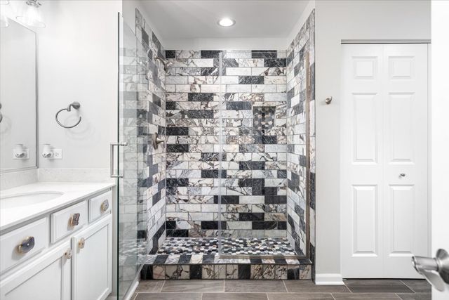 27W119 Redbud Lane, Winfield, IL 60190
