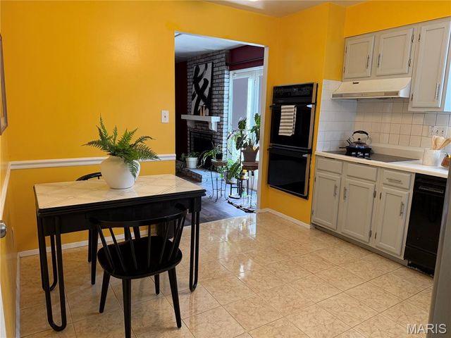 12455 Rocket Drive, Florissant, MO 63033