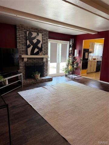 12455 Rocket Drive, Florissant, MO 63033