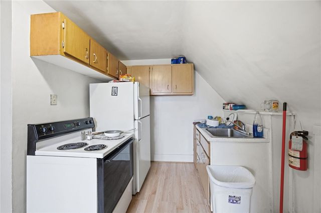 175 Saint Joseph St, Mt Oliver, PA 15210