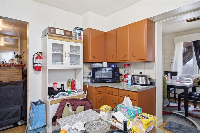 175 Saint Joseph St, Mt Oliver, PA 15210