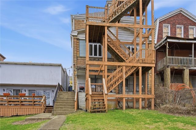 175 Saint Joseph St, Mt Oliver, PA 15210