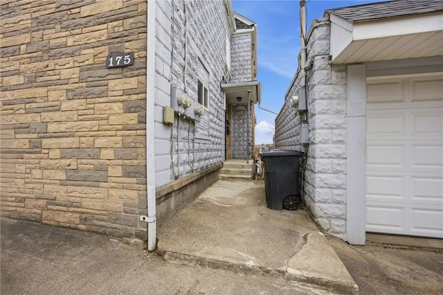 175 Saint Joseph St, Mt Oliver, PA 15210