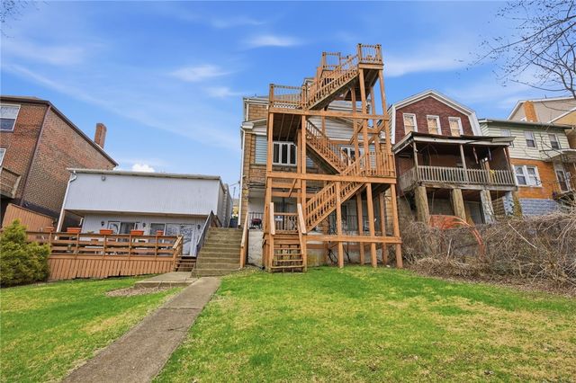 175 Saint Joseph St, Mt Oliver, PA 15210