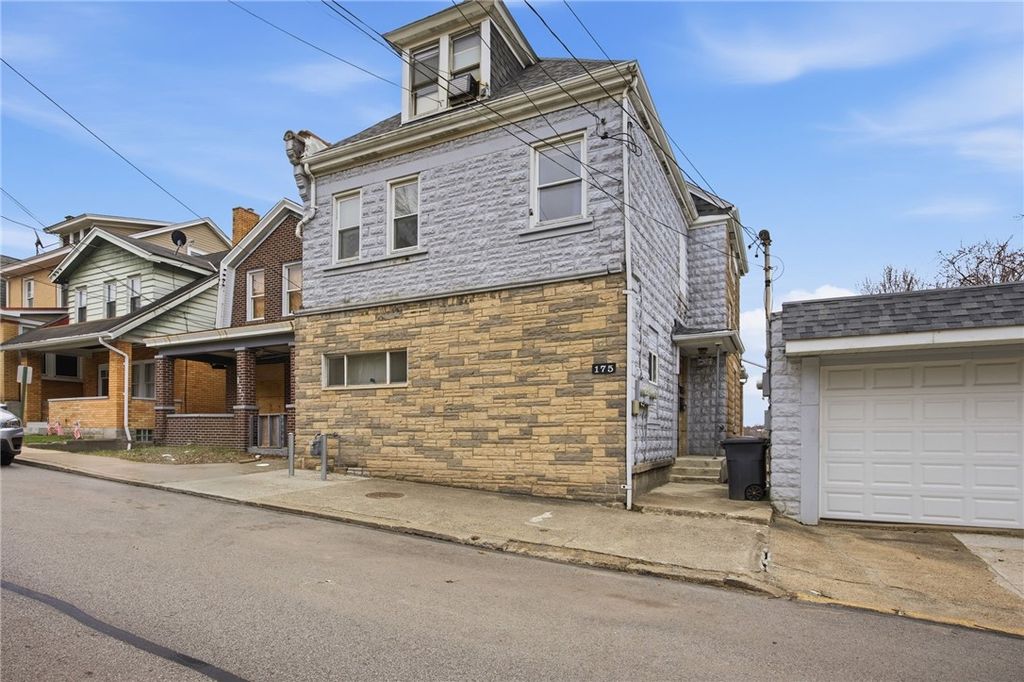 175 Saint Joseph St, Mt Oliver, PA 15210